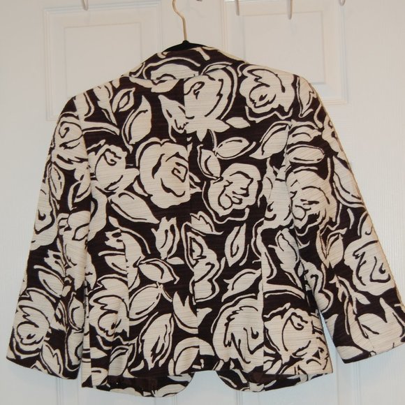 TALBOTS Brown and White Women's Patterned Jacket Size 4 - Picture 5 of 8